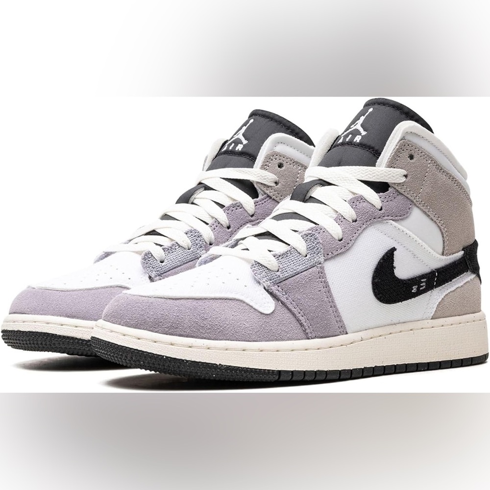 Air Jordan 1 Mid SE Craft GS 'Inside Out